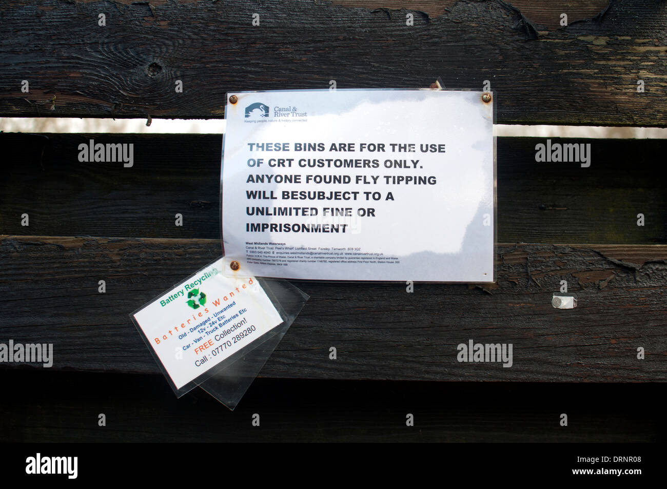 Canal and River Trust fly tipping notice, Warwick, UK Stock Photo