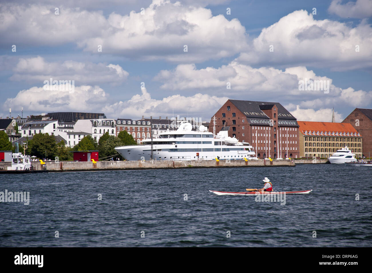 Kreuzfahrtschiff in Kopenhagen Stock Photo