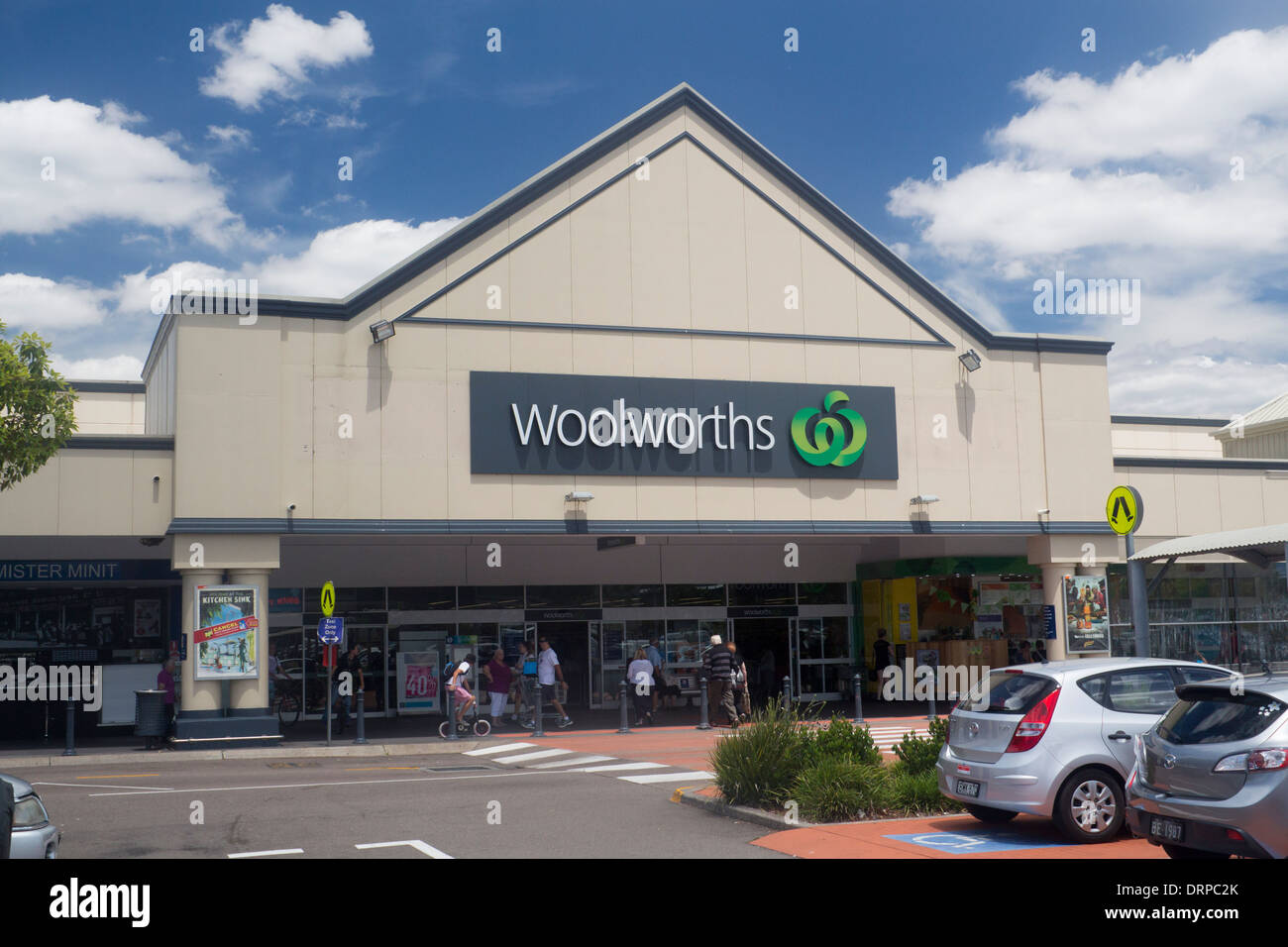 Woolworths supermarket hi-res stock photography and images - Alamy