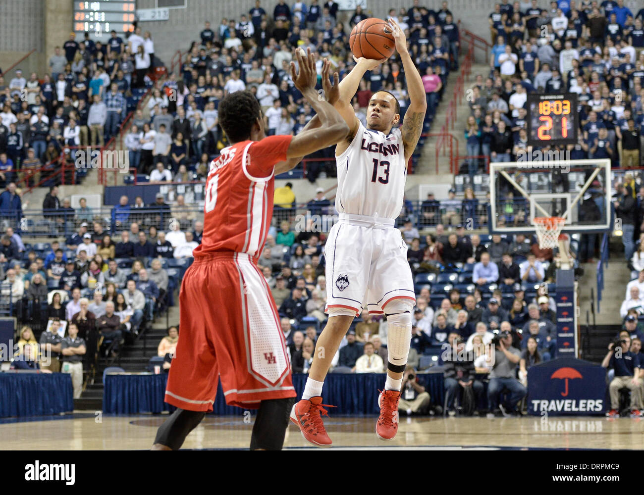 Connecticut cougars hires stock photography and images Alamy