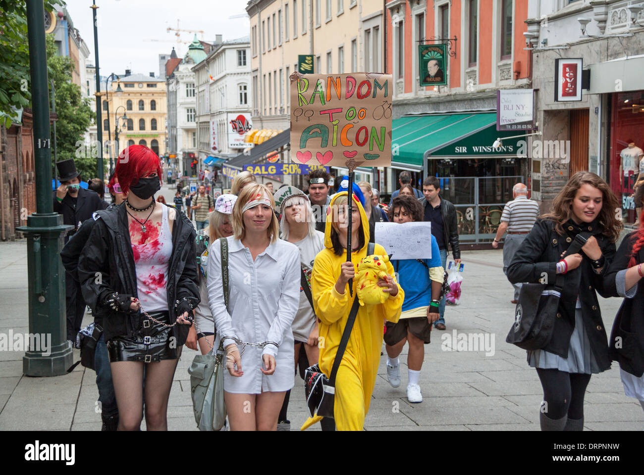 Население норвегии. Осло столица норвегии. Осло улицы люди. Население осло. Осло улицы люди.