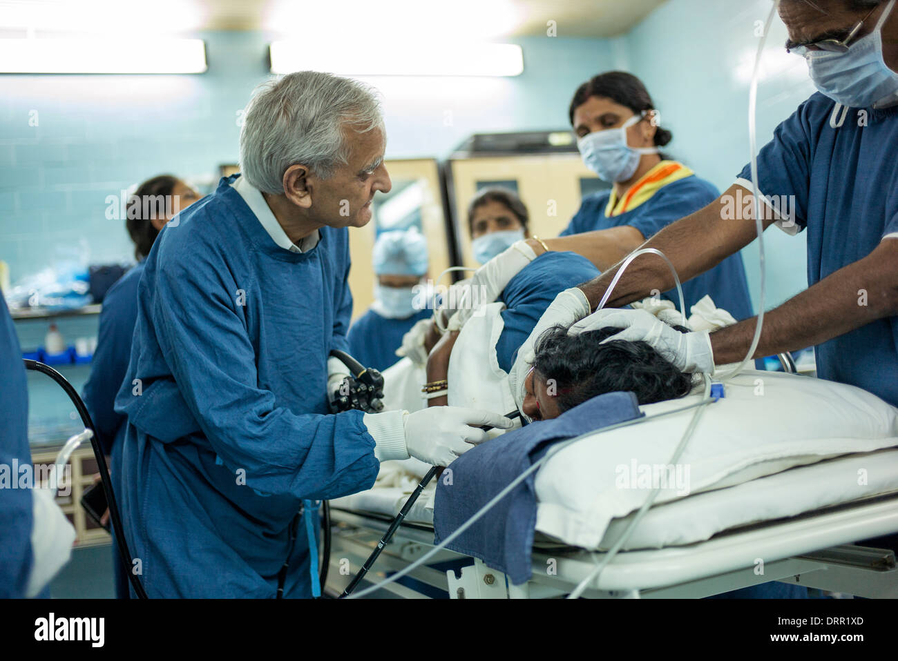 Gastroenterologist performing GI Endoscopy procedure in Super Speciality hospital. Puttaparthi, Andhra Pradesh, India Stock Photo