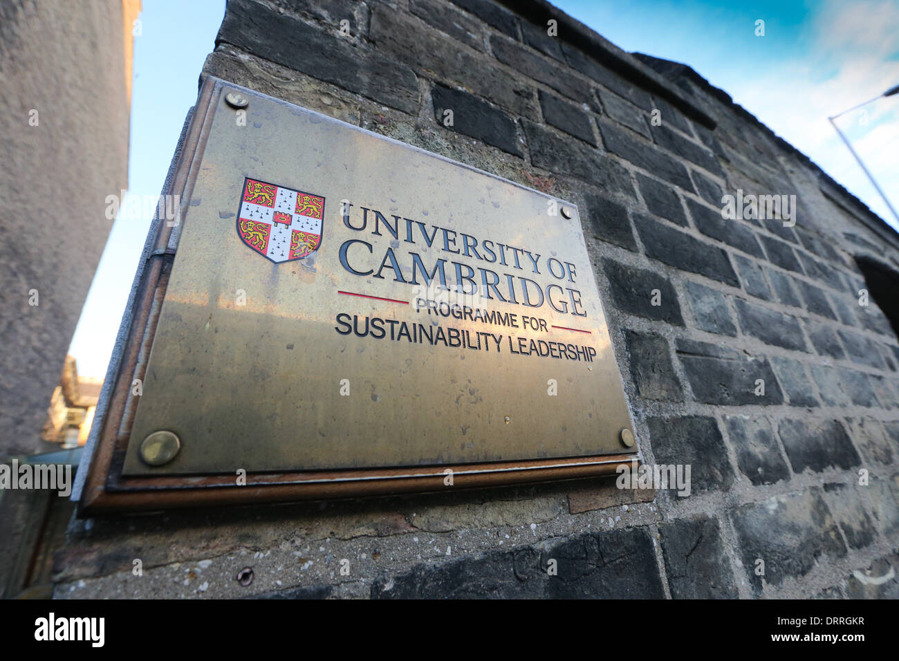 SIGN OUTSIDE CAMBRIDGE UNIVERSITY BUILDING FOR THE PROGRAMME FOR SUSTAINABILITY LEADERSHIP WHERE PRINCE WILLIAM ATTENDED Stock Photo - Alamy