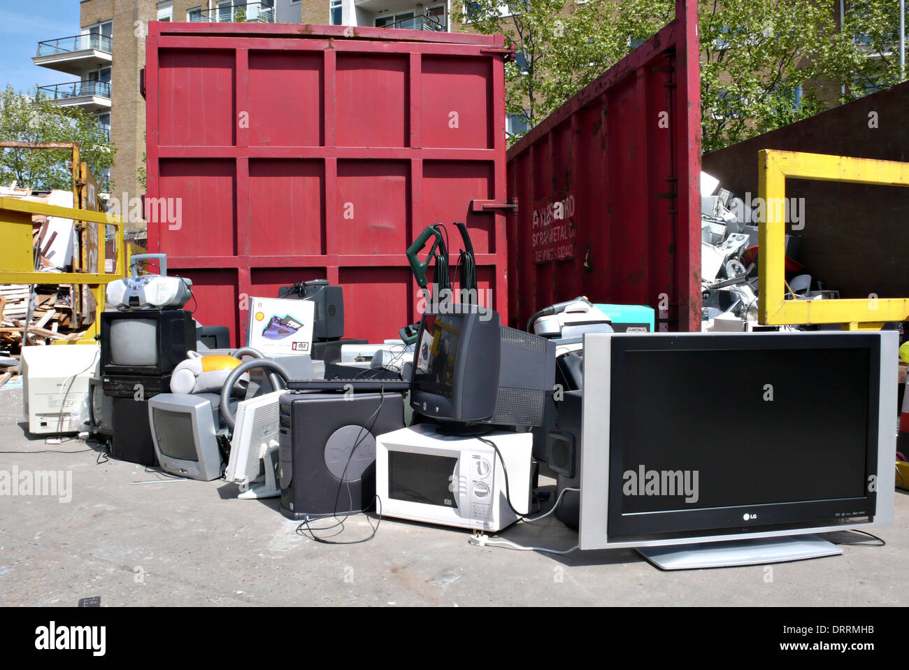 Recycling at a rubbish tip Stock Photo Alamy