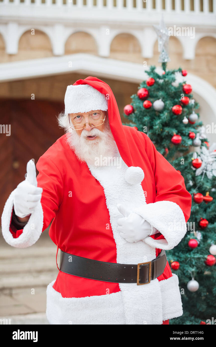 Portrait confident santa claus hi-res stock photography and images - Alamy