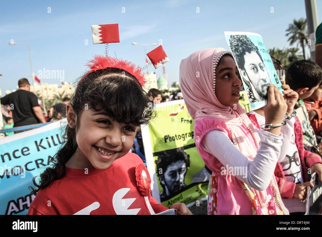 Abu Saiba, Bahrain. 31st Jan, 2014. Sit-in Turning to the issue of ...