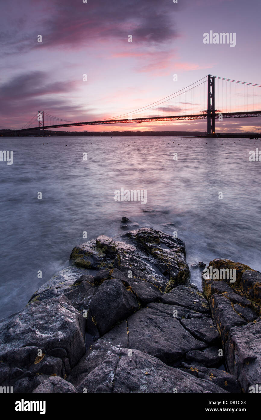 Dusk, Forth Road Bridge and Firth of Forth, Fifeshire, Scotland Stock Photo