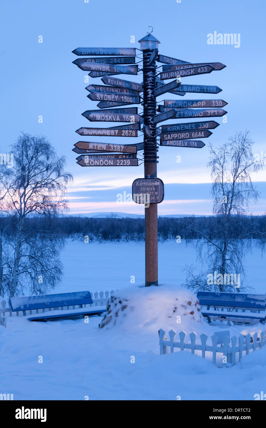 Multiple destinations on one sign post Stock Photo Alamy