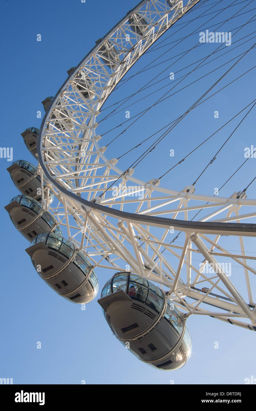 London eye gondola hi-res stock photography and images - Alamy