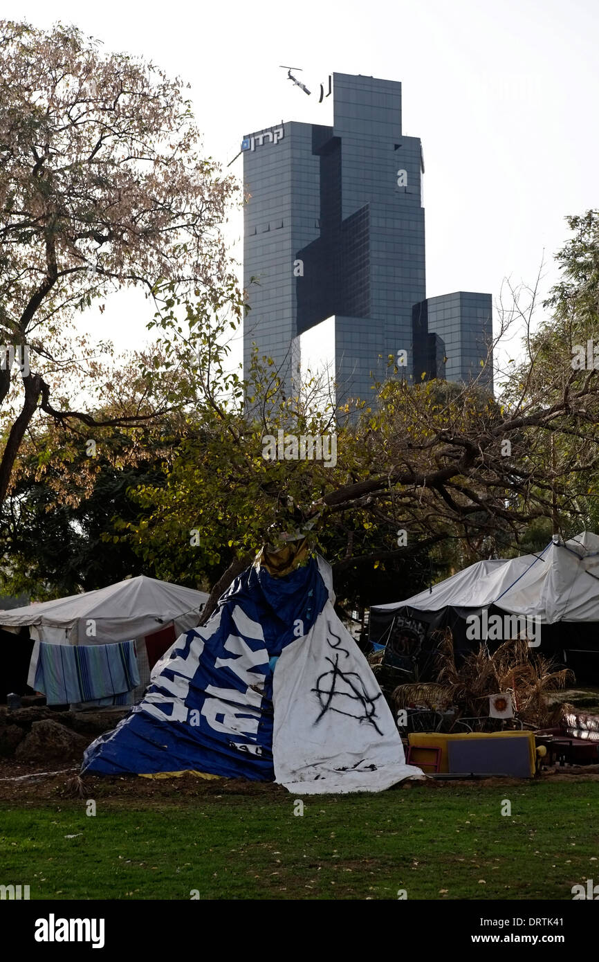 The homeless tent encampment near the Arlozorov train station in