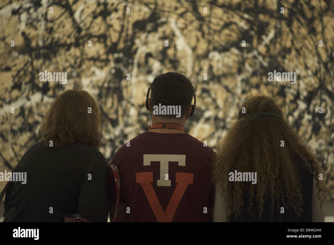 Jackson pollock painting hires stock photography and images Alamy