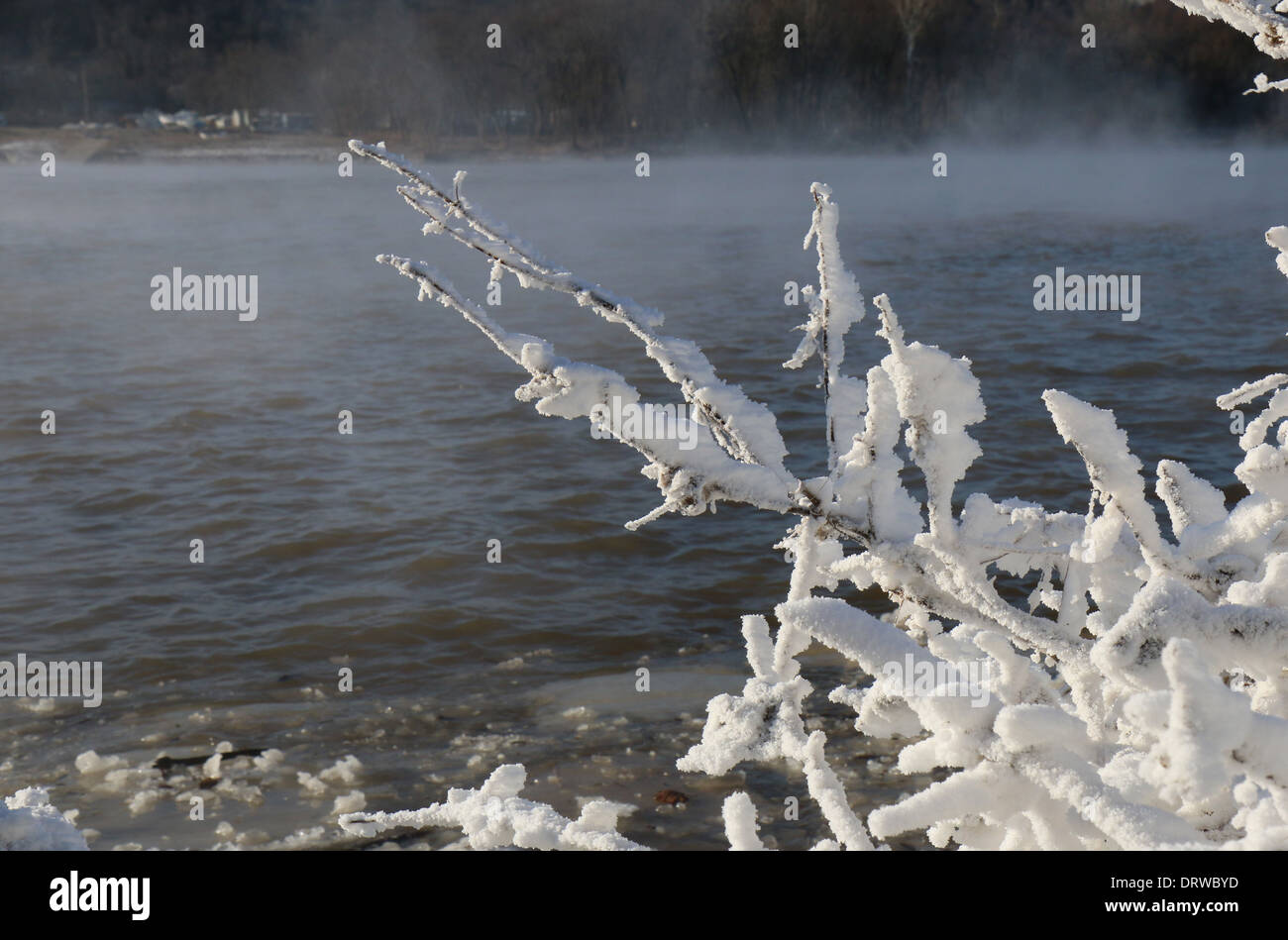 Three states of water - frozen, ice, solid, fog vapor, liquid Ohio river Cincinnati Stock Photo