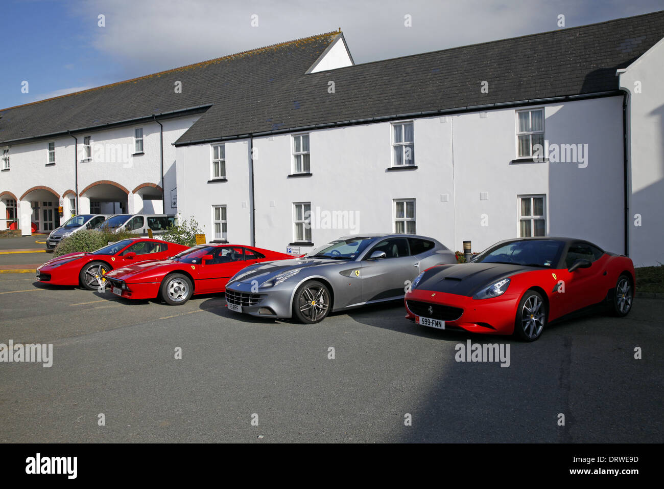 Red ferrari 288 gto 458 hi-res stock photography and images