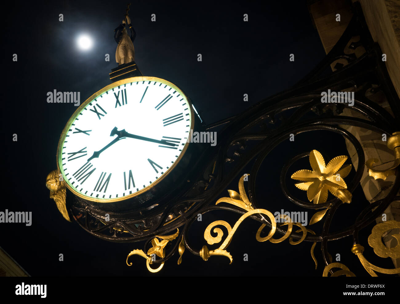 Ornate Clock High Resolution Stock Photography and Images - Alamy