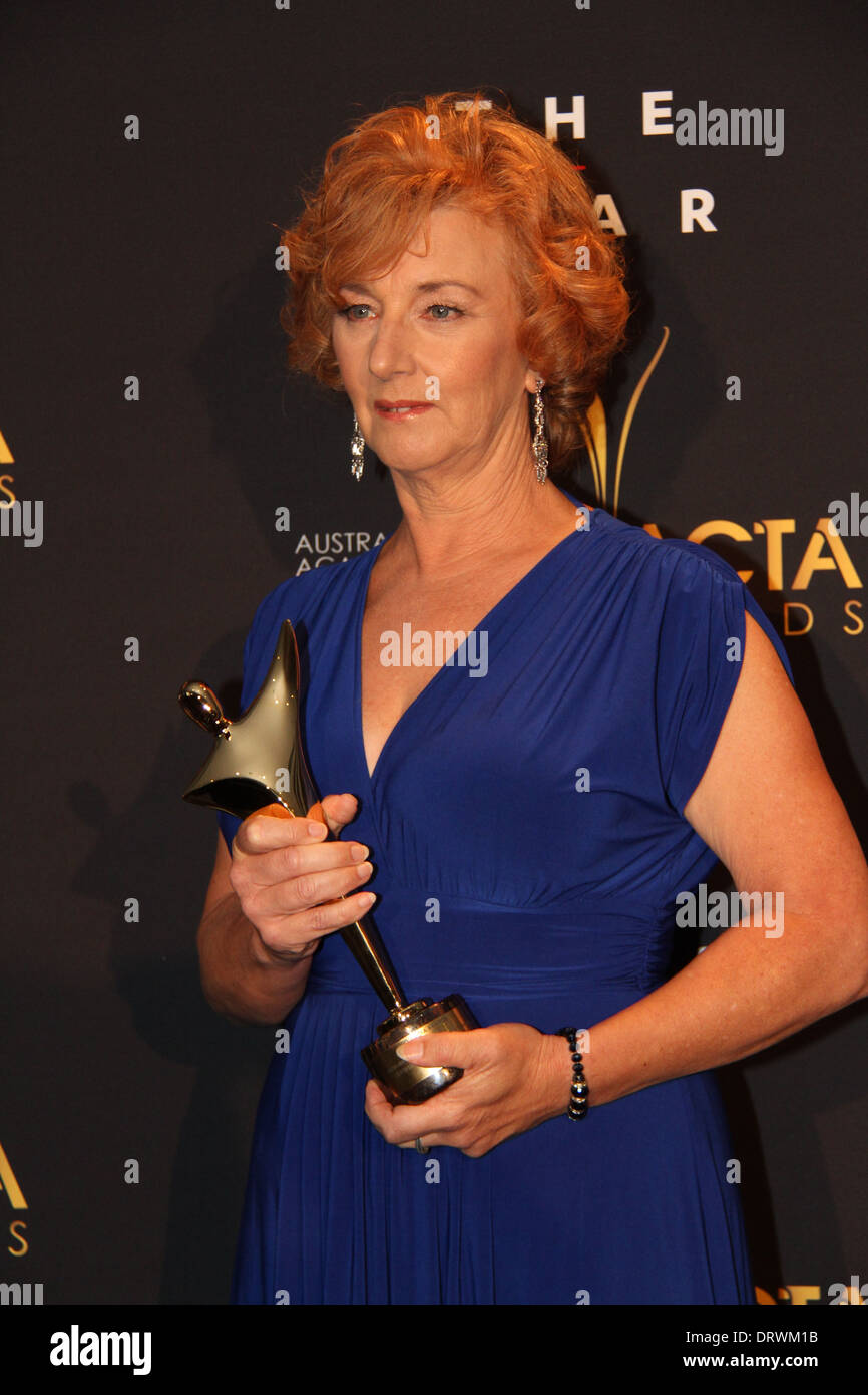 Debra Oswald with her AACTA Award for Best Screenplay in Television for Offspring – Season 4 Episode 13 – Network Ten. Stock Photo