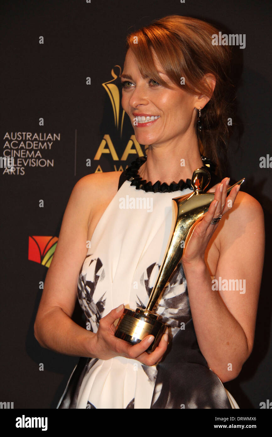 Best Guest or Supporting Actress in a Television Drama Kat Stewart in