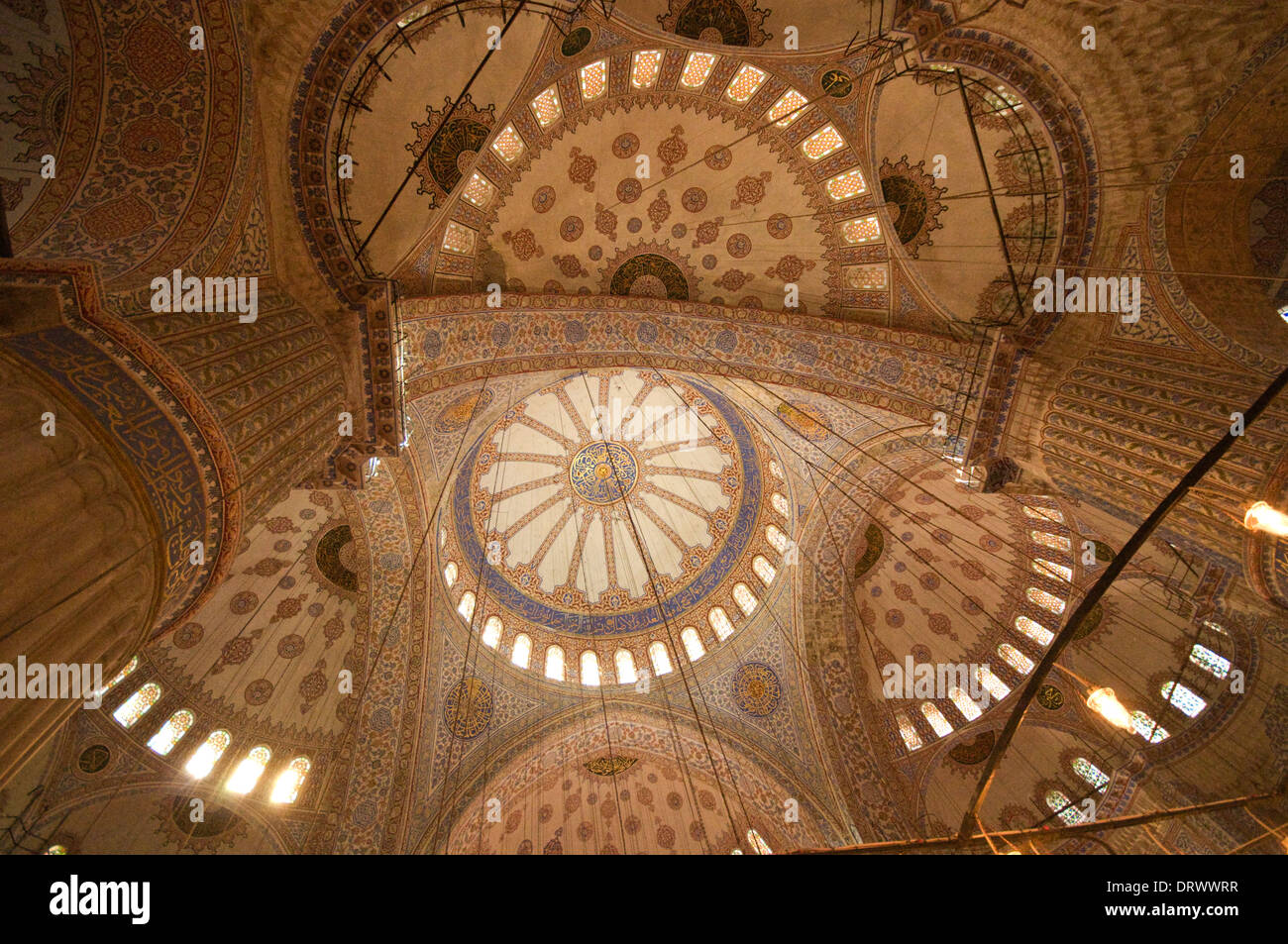 EUROPE/ASIA, Turkey, Istanbul, interior of Blue Mosque (1606-1616), constructed by Sultan Ahmet I, featuring ceiling decoration Stock Photo