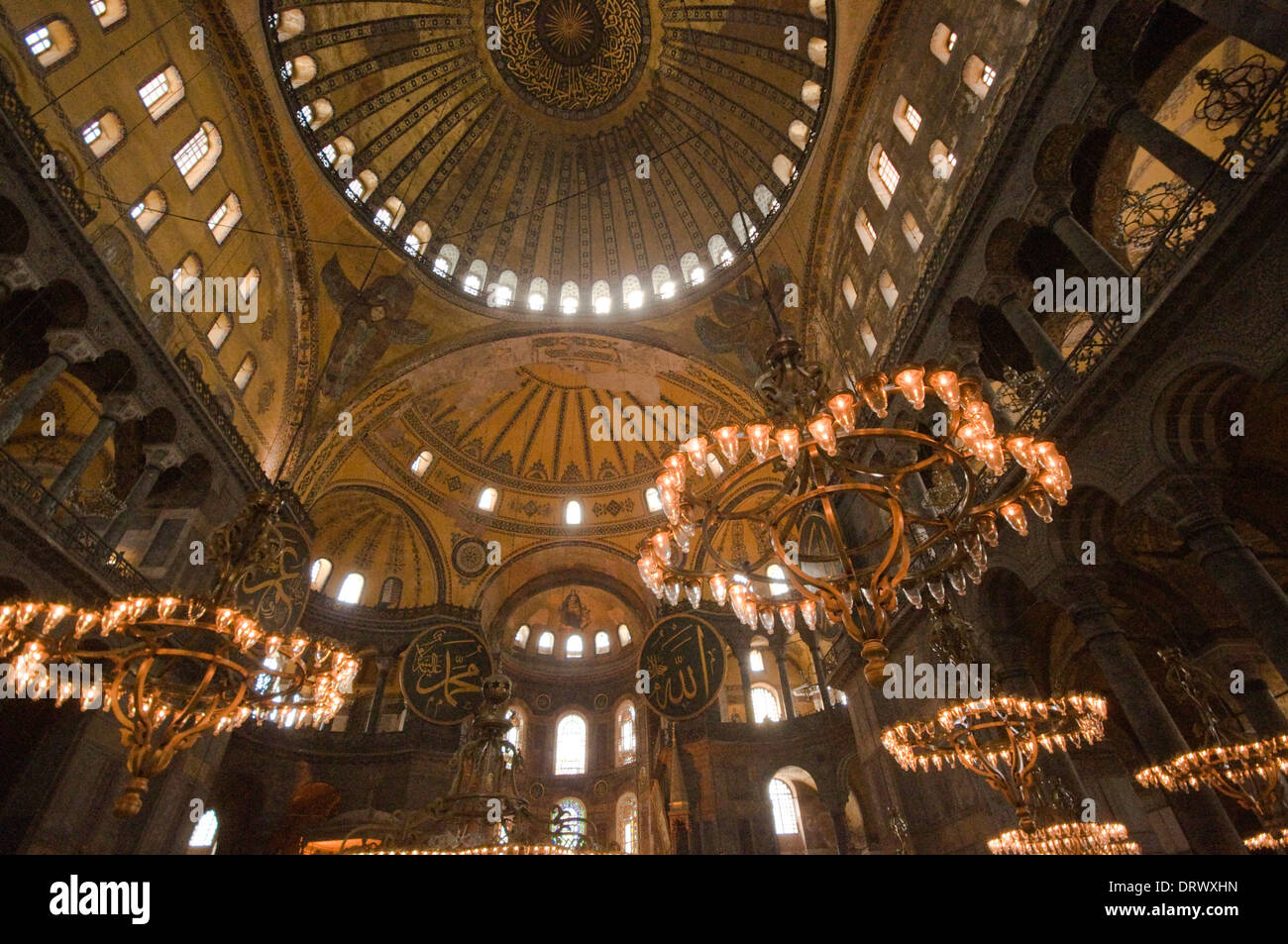EUROPE/ASIA, Turkey, Istanbul, Aya Sofya Museum (537 AD, formerly mosque and church), interior featuring ceiling decoration Stock Photo