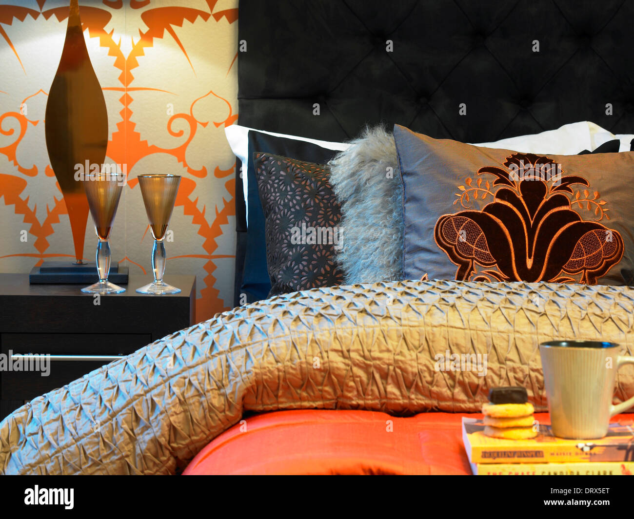 Interiors bedroom yellow wallpaper hi-res stock photography and images