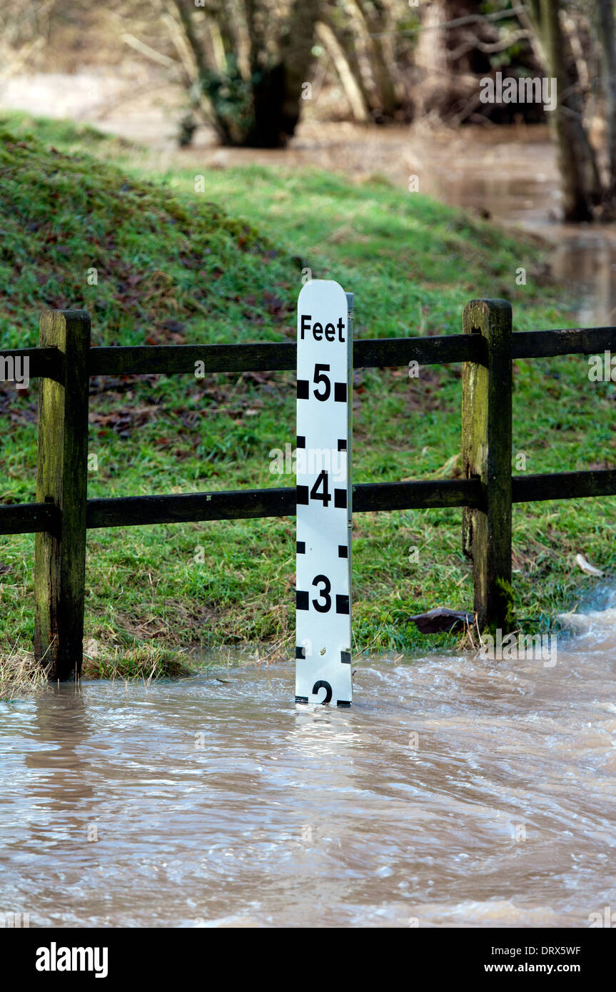 North Point Ford >> Flood Water Marker Stock Photos & Flood Water Marker Stock Images - Alamy North Point Ford >> Flood Water Marker Stock Photos & Flood Water Marker Stock Images - Alamy