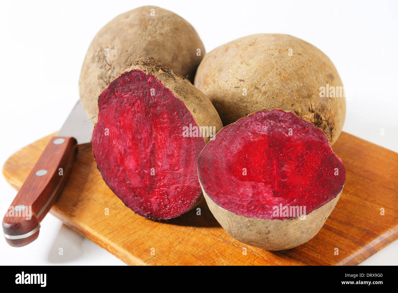 Cutting beetroots hi-res stock photography and images - Alamy