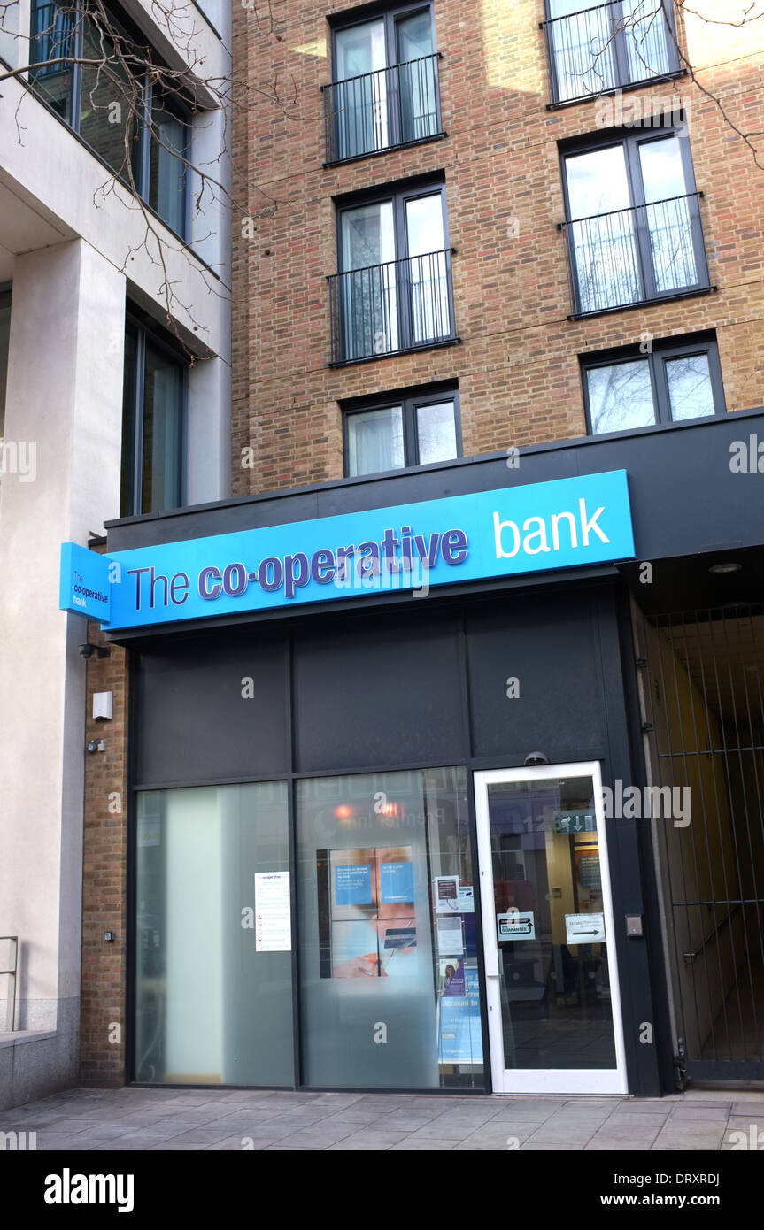 the co-operative bank branch in euston road london nw 1 uk 2014 Stock Photo