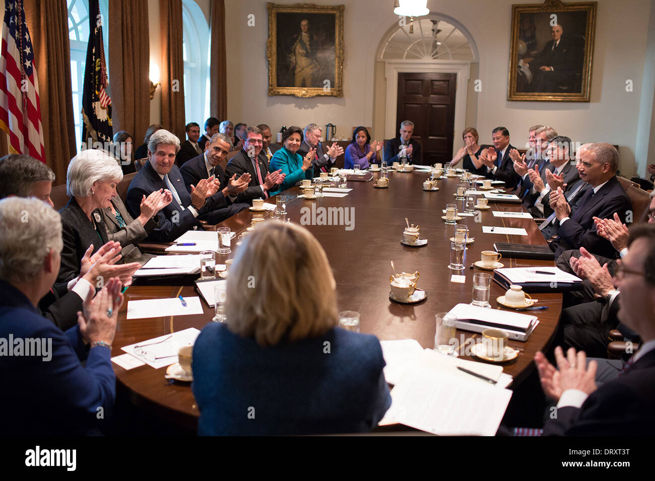 US President Barack Obama holds a Cabinet Meeting in the Cabinet Room of the White House September 30, 2013 in Washington, DC. Stock Photo