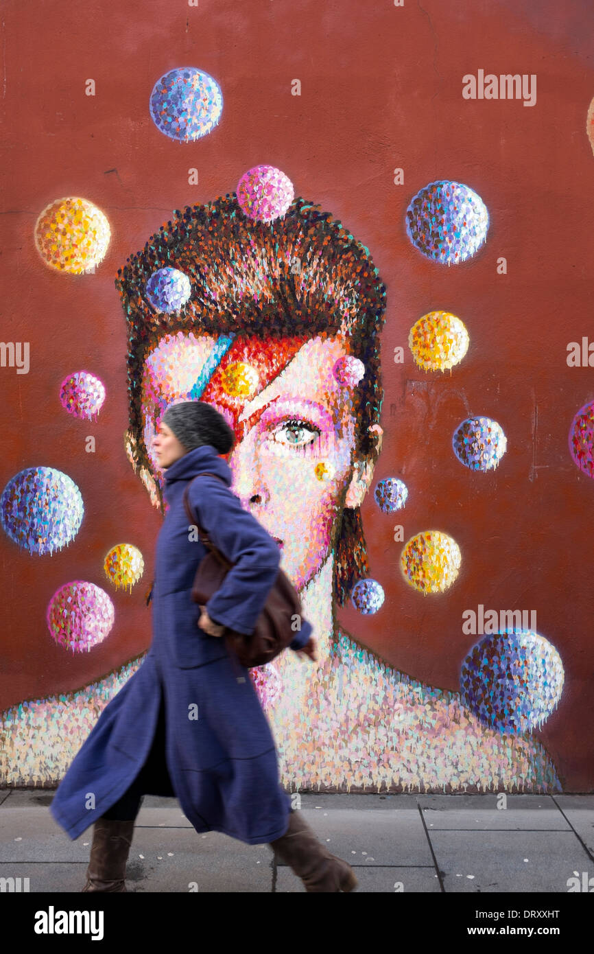 David Bowie Aladdin Sane Wall Mural Brixton London Stock Photo