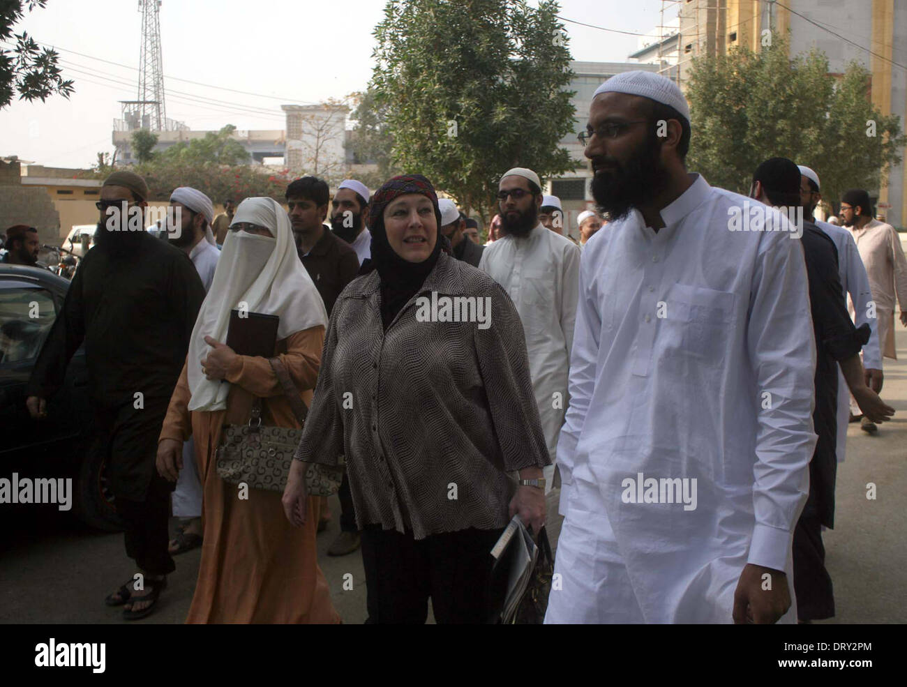 Newly Muslim, British journalist Maryam comes for meeting with Jamia Binoria principal Mufti Naeem, at Site area of Karachi on Tuesday, February 04, 2014. Stock Photo