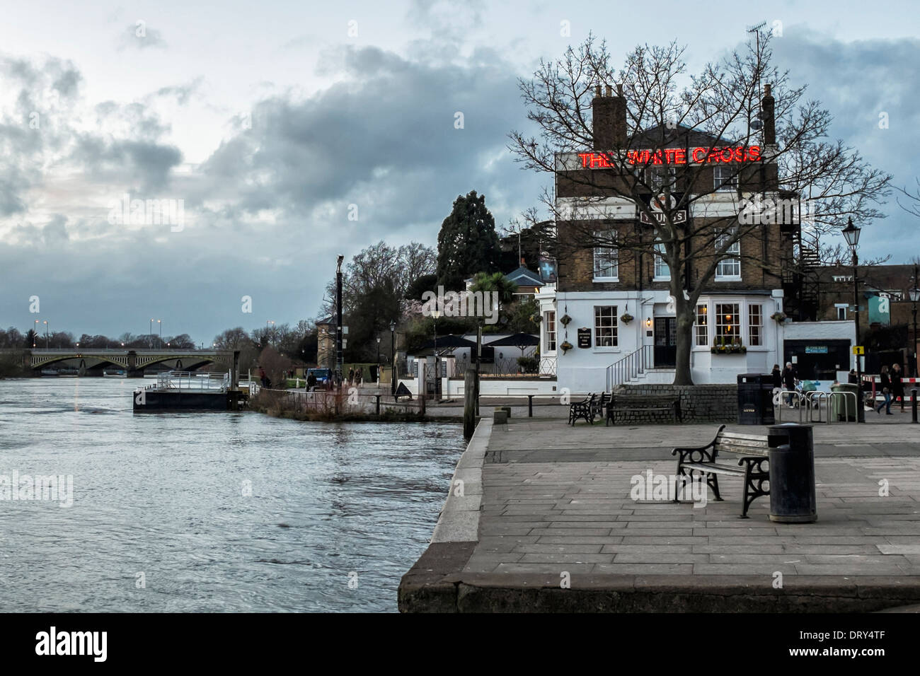The White Cross Pub next to the river Thames at dusk Richmond upon