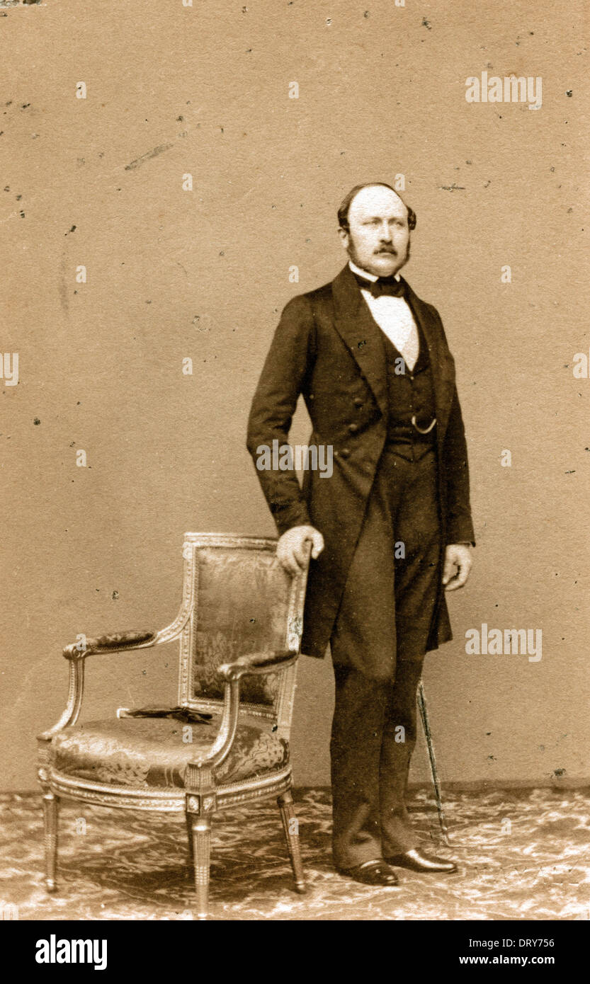 Prince albert chain hi res stock photography and images Alamy