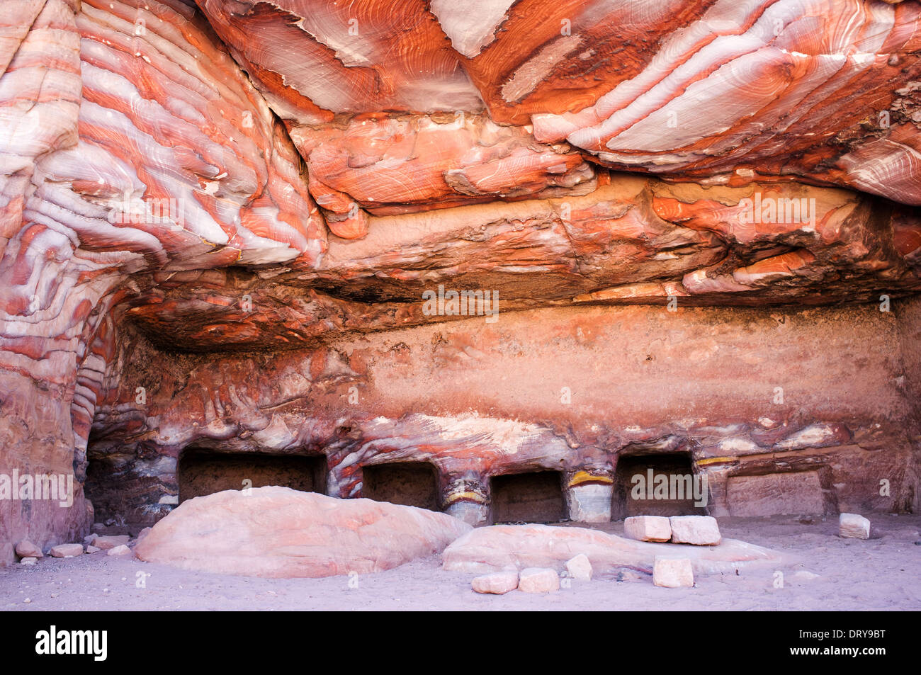 colours and patterns in sandstone rock Petra Jordan Stock Photo - Alamy