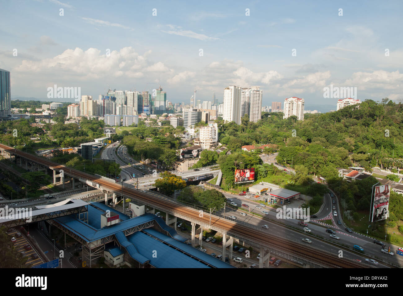 Midvalley hi-res stock photography and images - Alamy