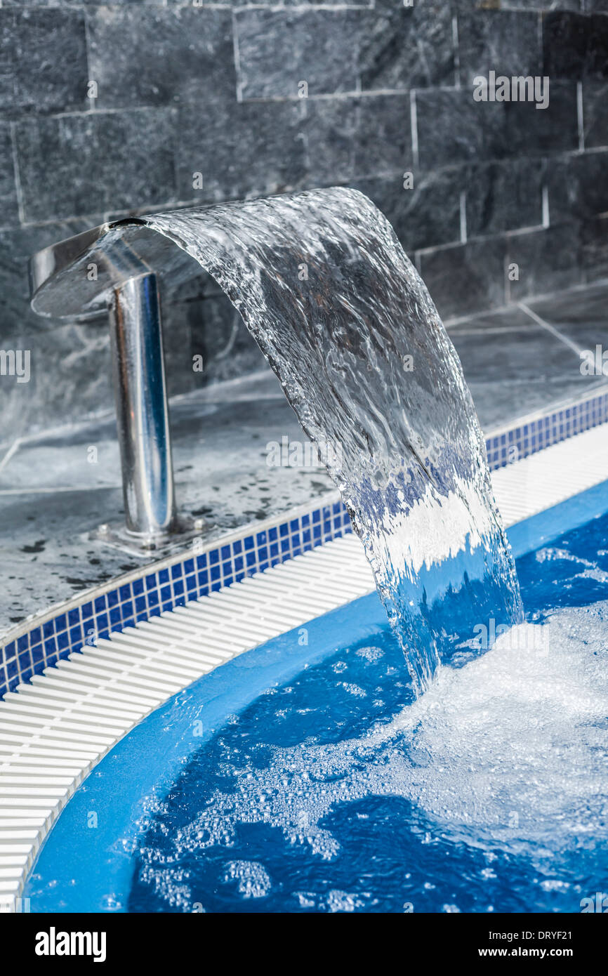 Flowing Water In Wellness And Spa Swimming Pool Stock Photo Alamy Flowing Water In Wellness And Spa Swimming Pool Stock Photo Alamy