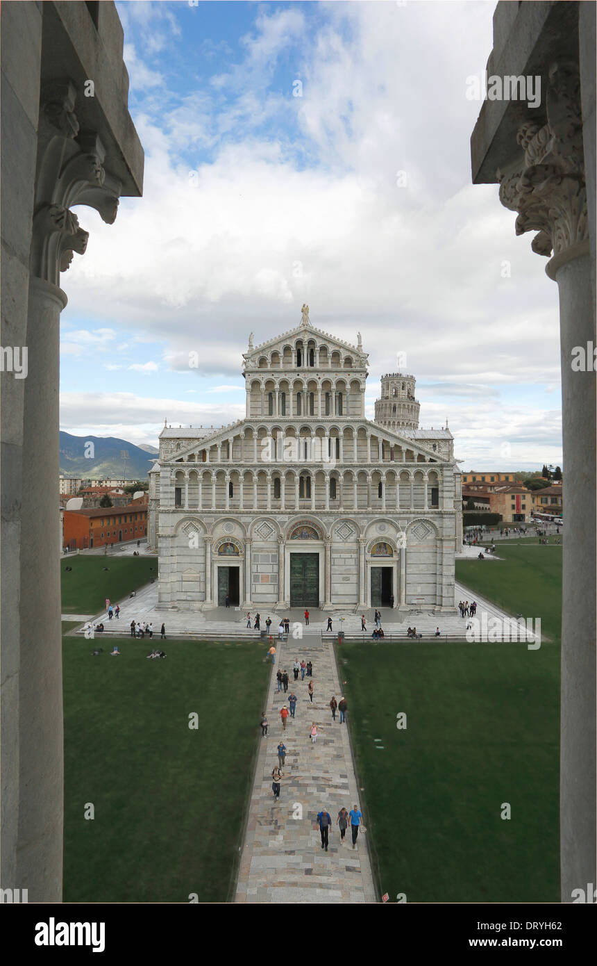 Pisa , Tuscany, The facade of the Duomo (or Cathedral of Santa Maria Assunta) in Piazza dei Miracoli Stock Photo