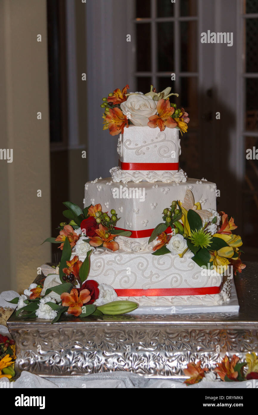 3 tier Wedding cake at wedding reception Stock Photo