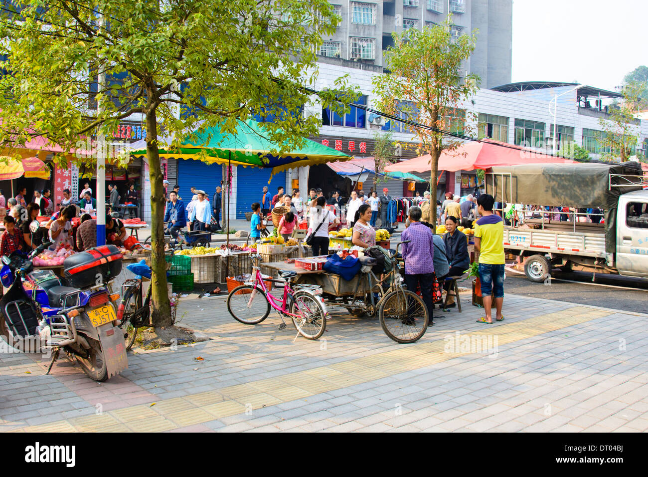 China, Xian, outdoor street market Stock Photo Alamy
