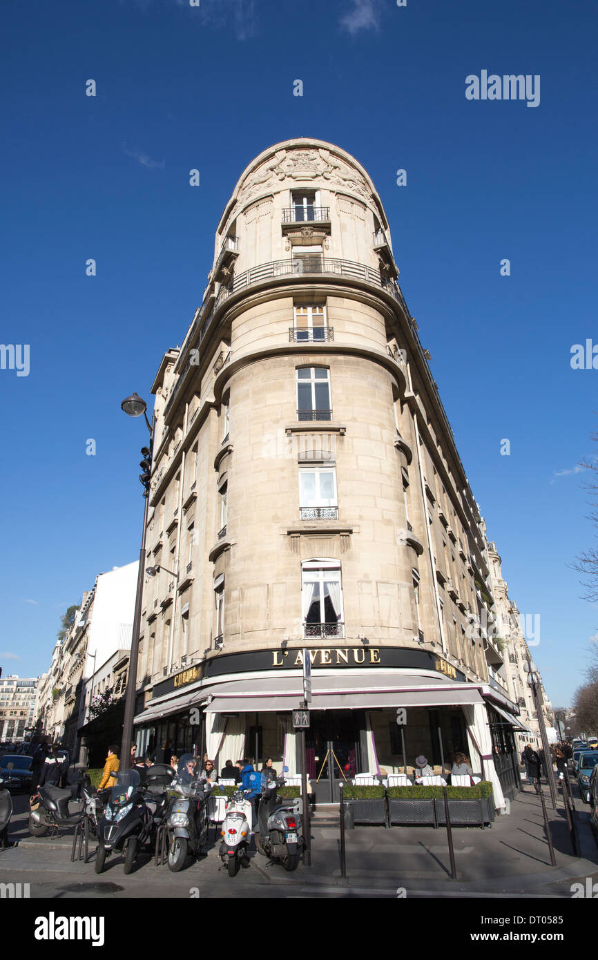 L'Avenue restaurant, Avenue Montaigne, Paris, France Stock Photo