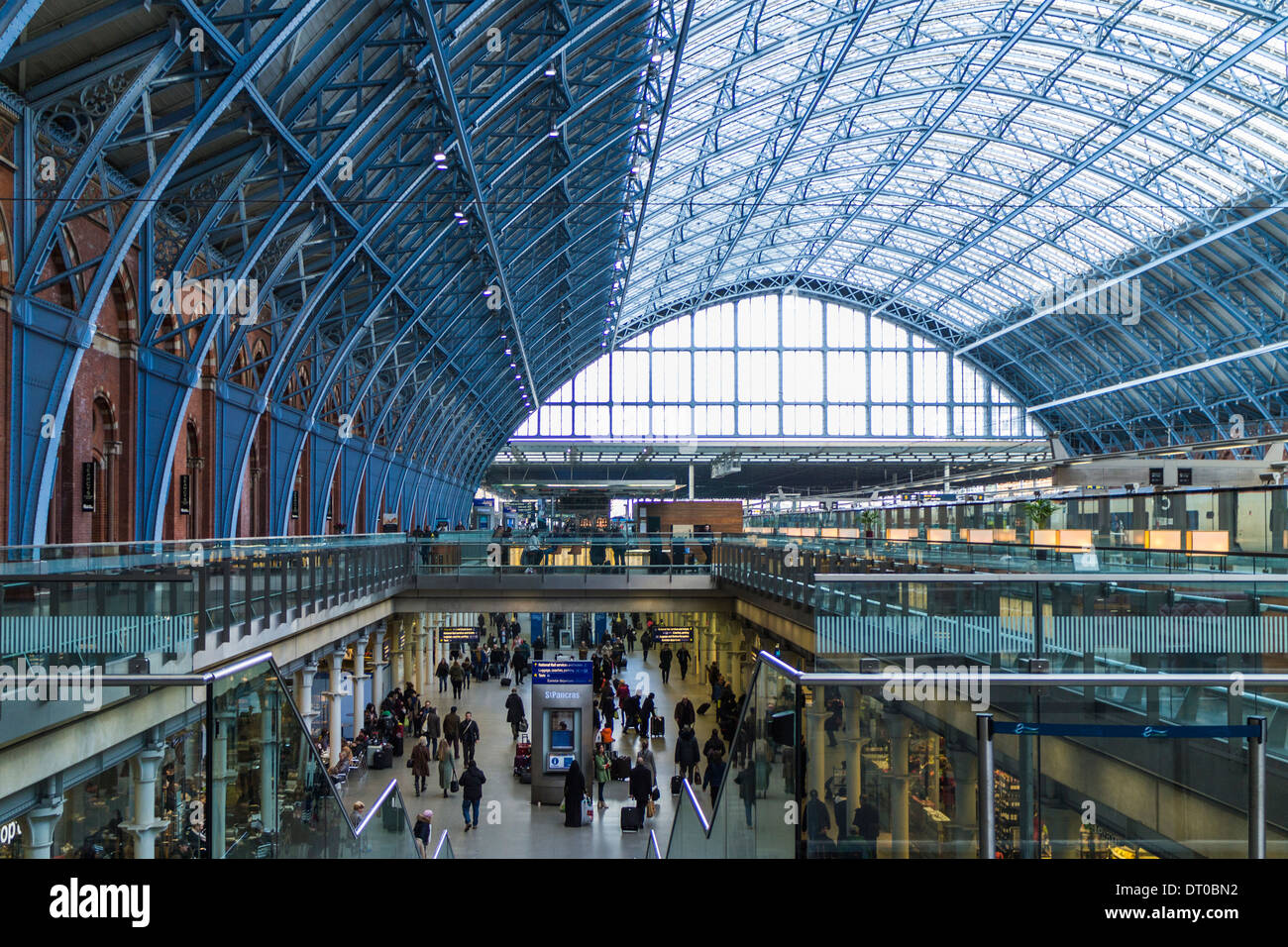St.Pancras International railway station London Stock Photo Alamy