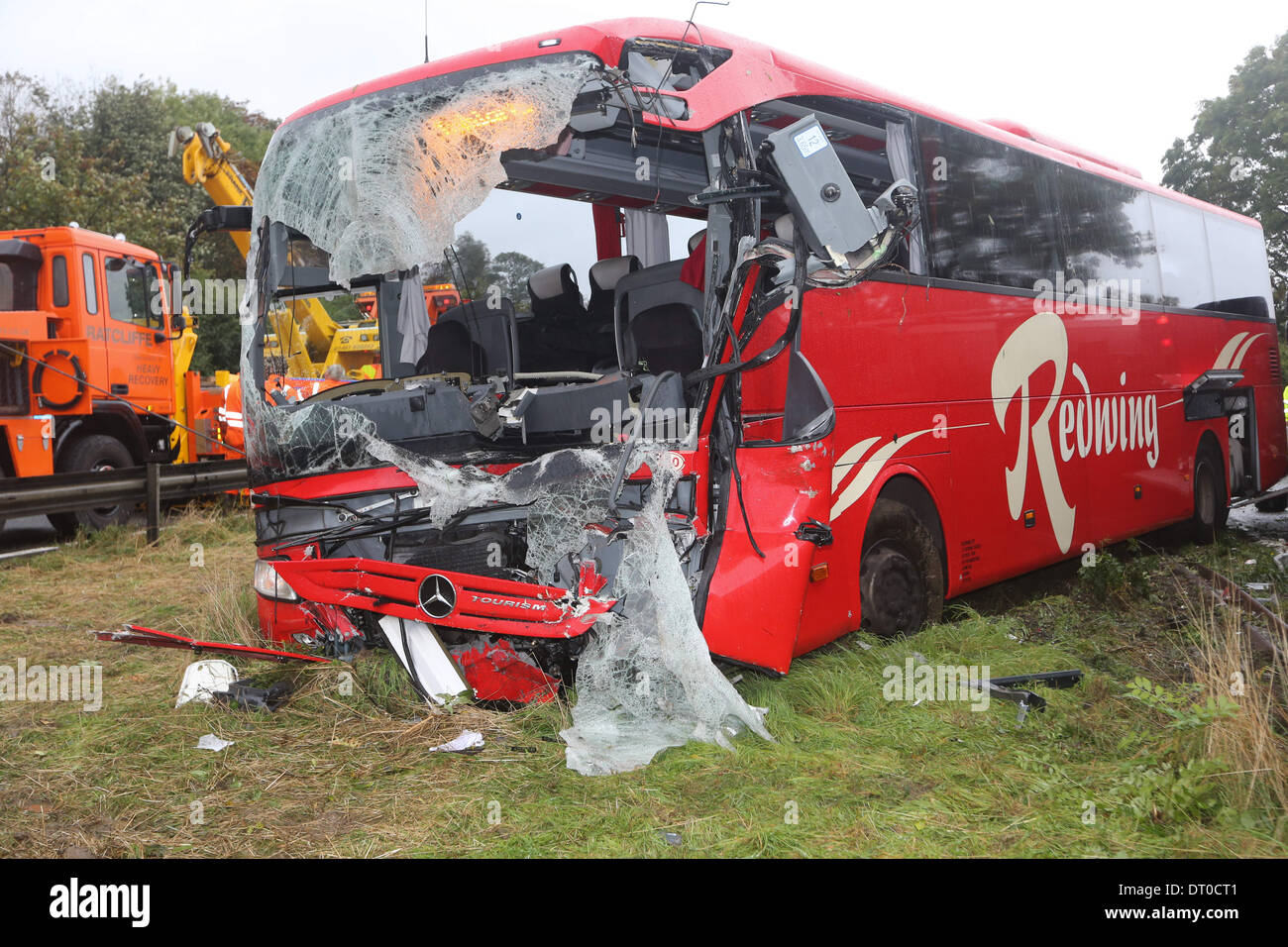 COACH CRASH ON THE A1 NEAR HUNTINGDON CAMBRIDGESHIRE AFTER IT HIT AN