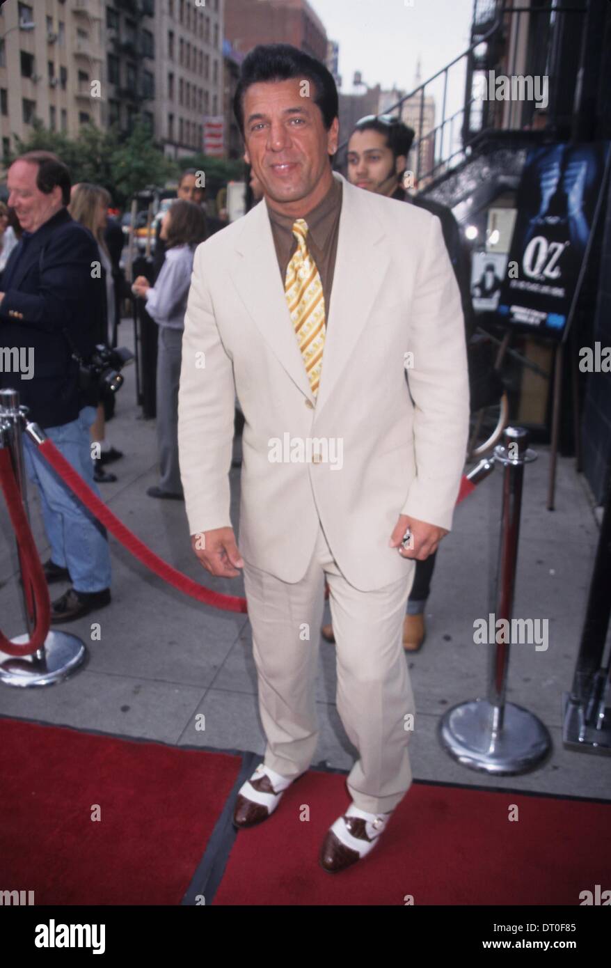 CHUCK ZITO.The Bone Collector premiere at Ziegfeld theatre in New York 1999.k17045Hmc.(Credit