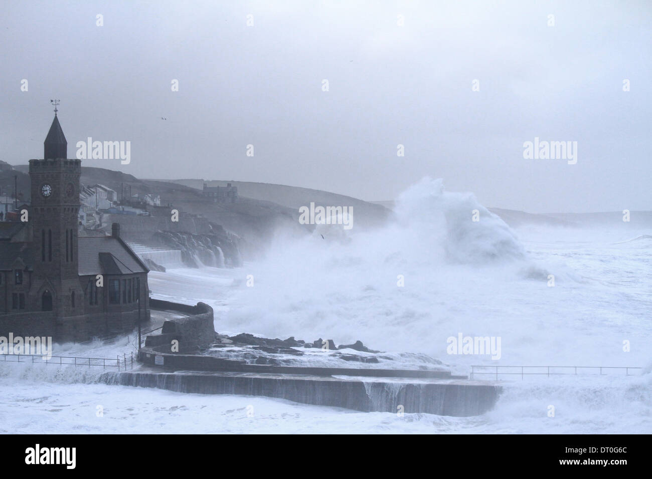 Porthleven storm 2014 hires stock photography and images Alamy