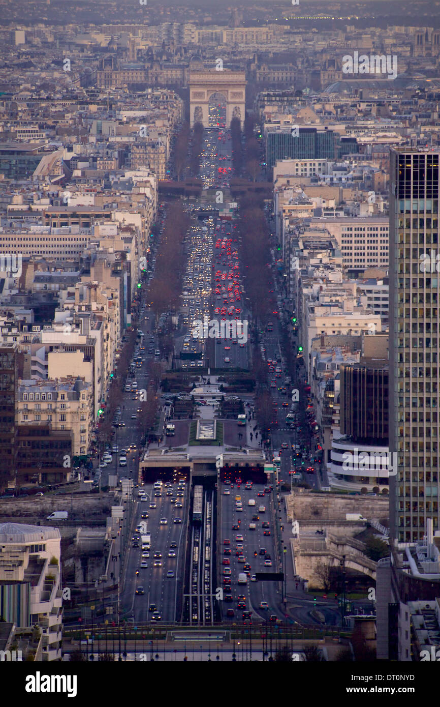 View towards arc de triomphe hi-res stock photography and images - Alamy