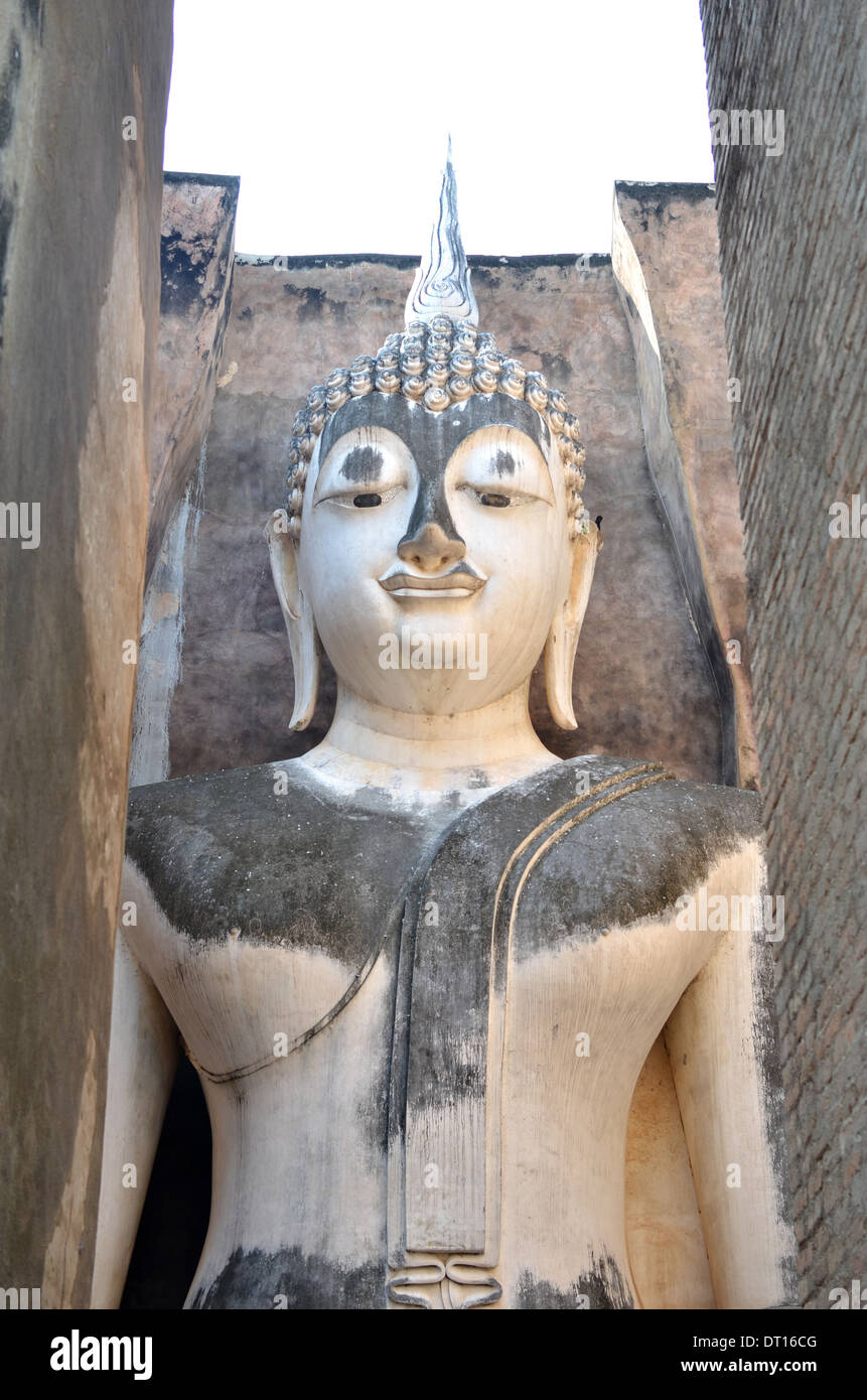 Giant Buddha, Wat Sri Chum, Sukhothai Historical Park, Thailand Stock Photo