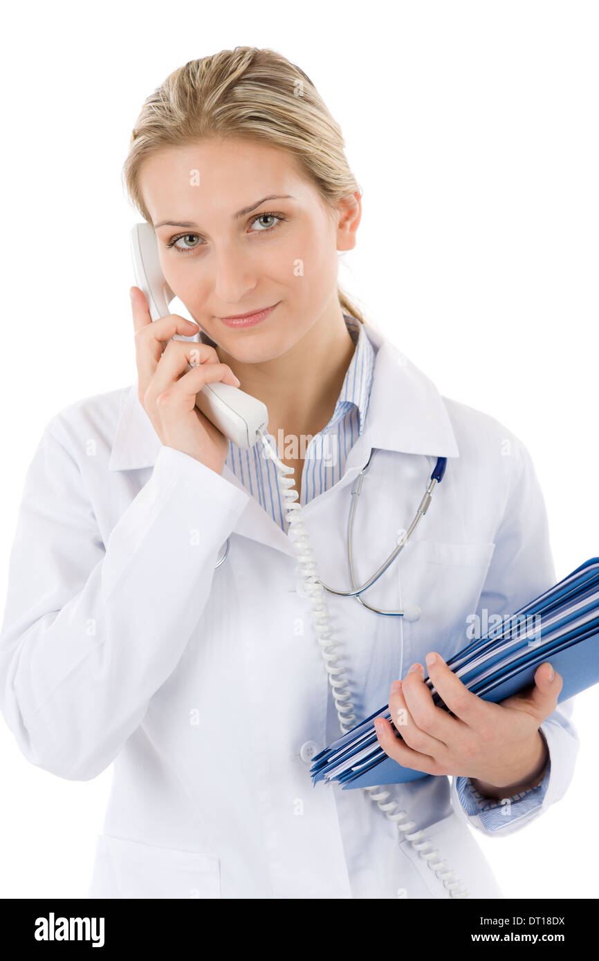 Девушка говорит по телефону. Служба 122. Врач с телефоном. Единый номер записи к врачу. Вызов врача орел.