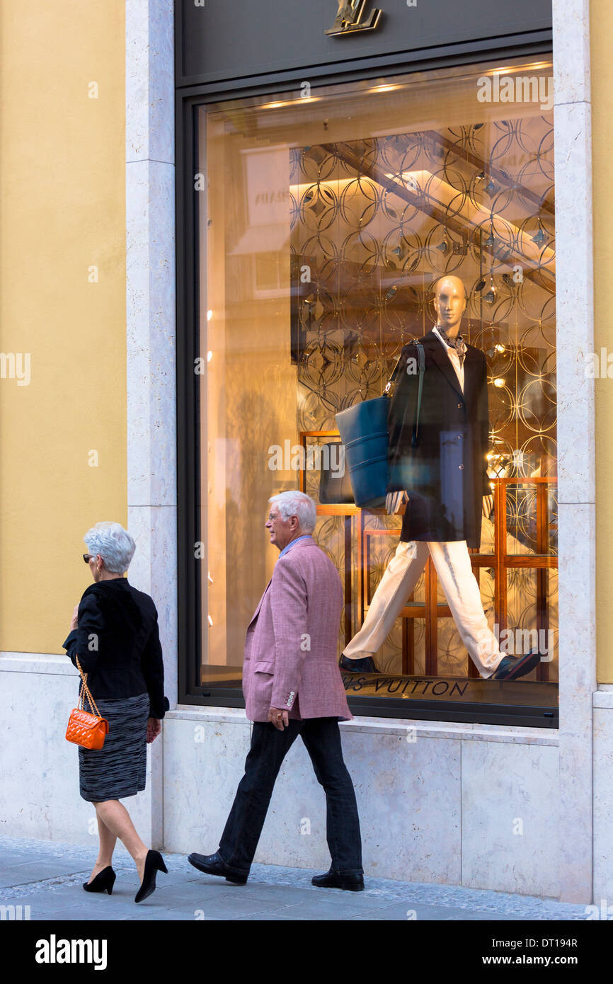 Louis Vuitton store in Munich, Germany Stock Photo - Alamy