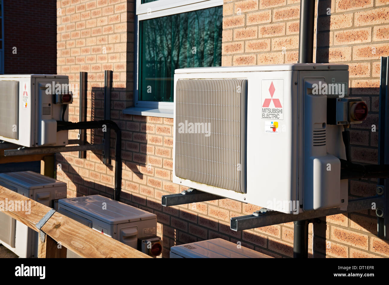 Wall mounted air conditioning unit hires stock photography and images