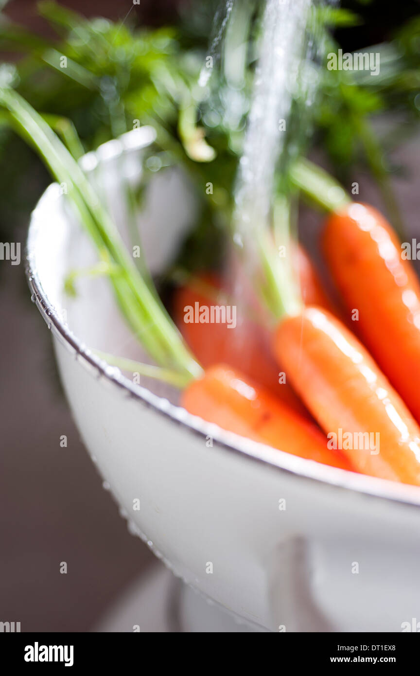 Carrots and water splash hires stock photography and images Alamy