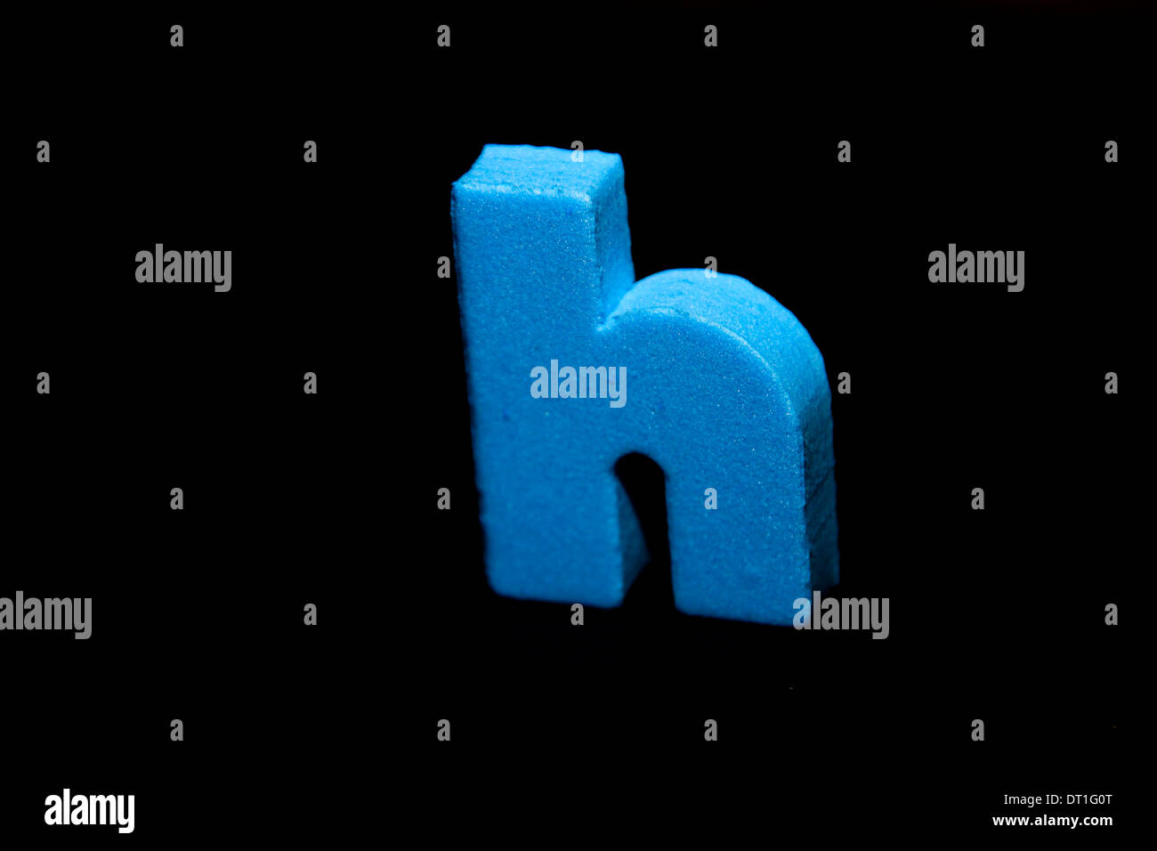 Lowercase letter h Stock Photo: 66417368 - Alamy
