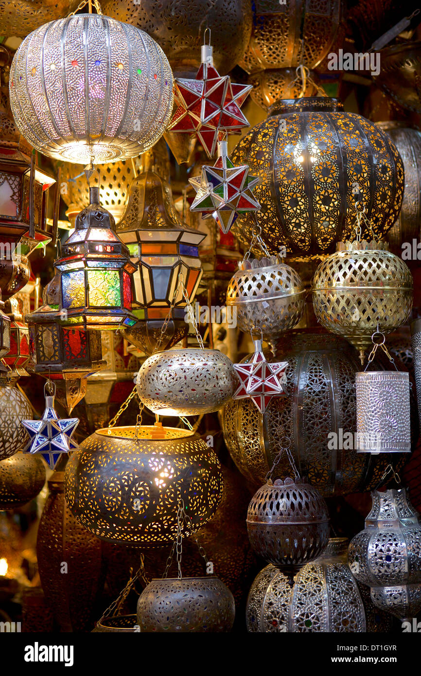https://c8.alamy.com/comp/DT1GYR/lanterns-for-sale-in-the-souk-marrakesh-morocco-north-africa-africa-DT1GYR.jpg